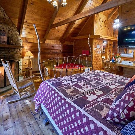 A Cabin In The Woods 鸽子谷 外观 照片