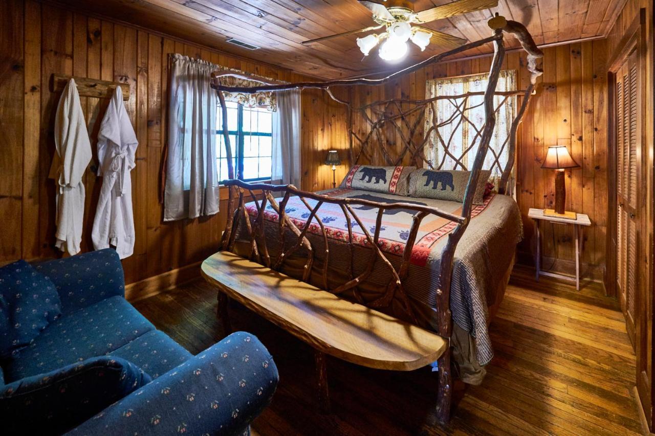 A Cabin In The Woods 鸽子谷 外观 照片