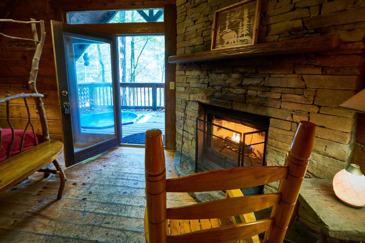 A Cabin In The Woods 鸽子谷 外观 照片