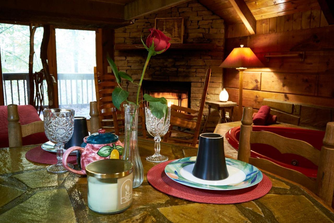 A Cabin In The Woods 鸽子谷 外观 照片