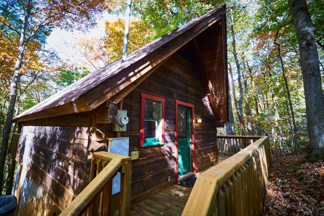 A Cabin In The Woods 鸽子谷 外观 照片